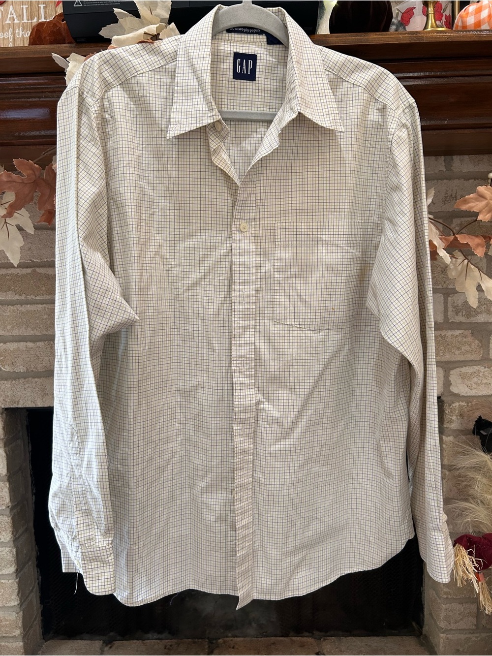 GAP Men’s Button-Down Dress Shirt - White with Light Blue & Green Check EUC